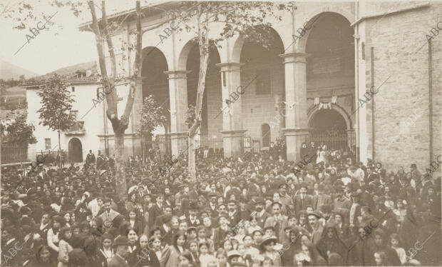 Peregrinación bilbaína al santuario de nuestra señora de Isasi en Gordejuela,...