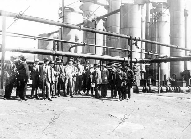 Los alumnos de la Facultad de Ciencias de Zaragoza visitando los Altos Hornos de...