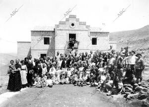 Grupo de las Familias que Constituyen la Colonia