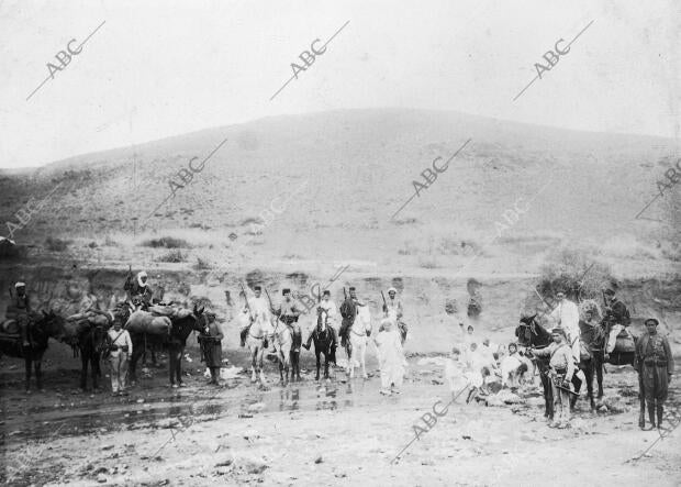 Caballería de las Fuerzas Regulares Indígenas en Bu Xda