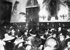 Salón de Actos del instituto agrícola catalán de san isidro en la clausura de la...