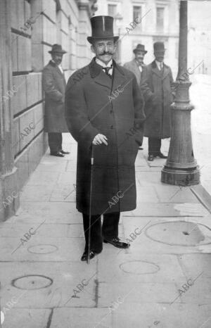 El Conde de Romanones, presidente del congreso