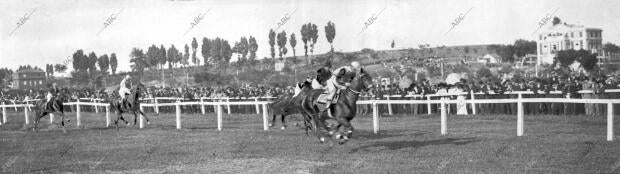 En el hipódromo durante una de las Carreras