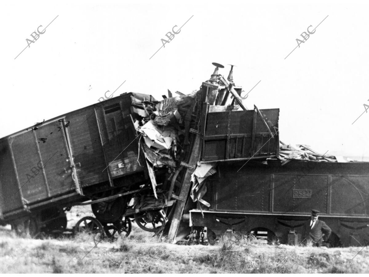 En la imagen, aspecto que ofrecío dicho tren después del choque en la