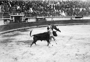 Merced Gómez en una Estocada, en la corrida del día 22