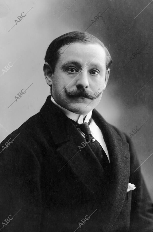 El notable periodista y literato argentino D. Enrique García Vellosos, cuya Obra...