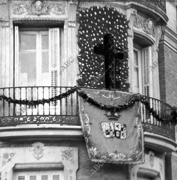 Balcón de casa de los Marqueses de Comillas, en la calle de Alcalá