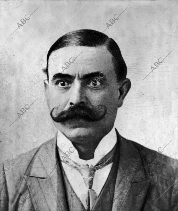 Retrato de Manuel Sánchez López, el capitán Sánchez, autor del asesinato del...