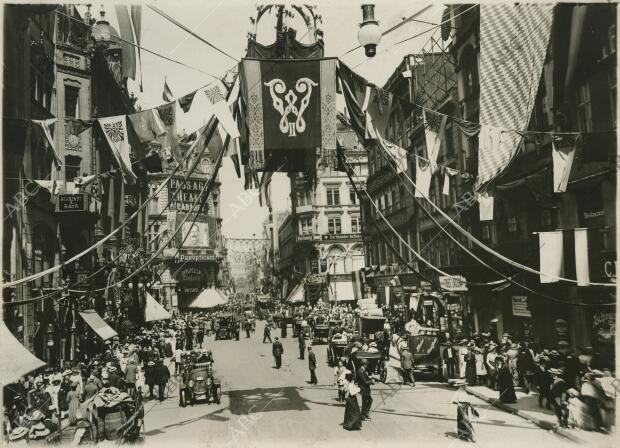 Celebraciones por el jubileo del emperador Guillermo II en Friedrichstrasse