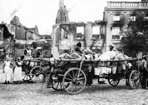 Familia Fugitiva de Soldau después de la destrucción de la ciudad por los Rusos