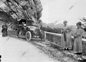 Nevada en la carretera del Ronquillo. 1915