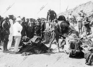 Desembarque de Cañones de marina en el cabo Helles para evitar que los Viera el...