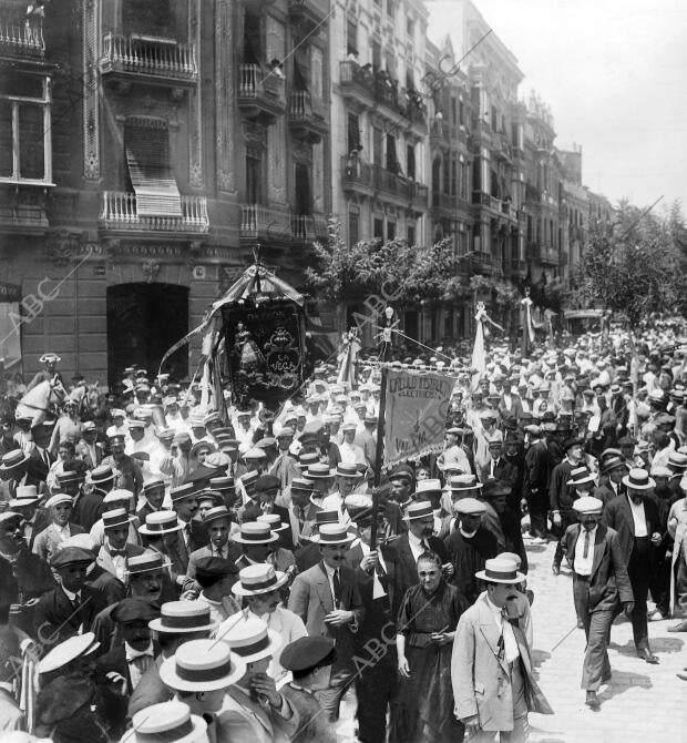 Manifestación Realizada para honrar la memoria del Malogrado Marqués de Turia