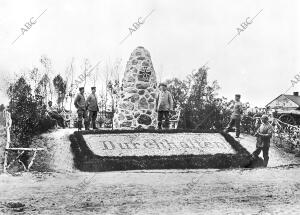 Monumento Erigido por los Soldados Alemanes A sus Compañeros Muertos en Galitzia