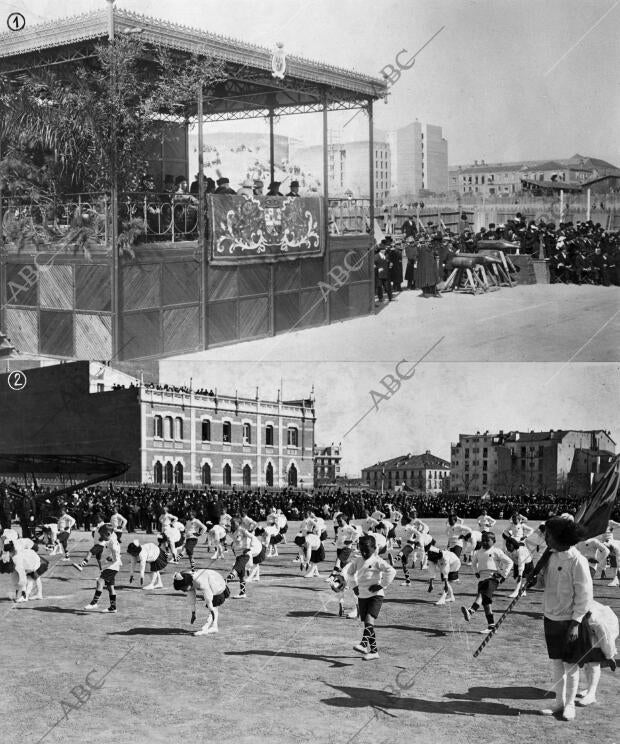 la familia real en la tribuna del campo de la sociedad Gimnástica