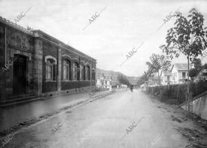 Edificios para Escuelas y Casas de Maestros en Valdecilla Regalados al estado...