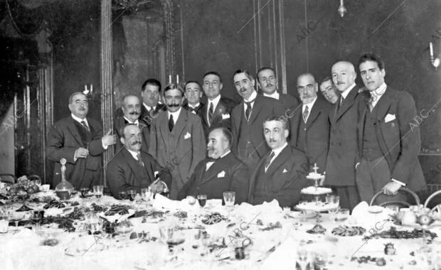 Banquete de los Antiguos Alumnos del colegio español de Bolonia, celebrado ayer