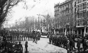 Una vista del paseo de gracia durante la solemne Ceremonia - fecha Aproximada