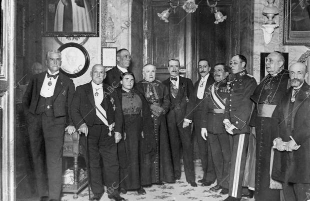 El Presidente, Marqués de Laurencin (1 Francisco Uhagon y Guardamino), con...