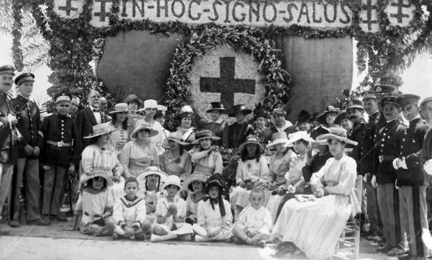 Distinguidas y Bellas Señoritas que Postularon por las Calles en la fiesta del...