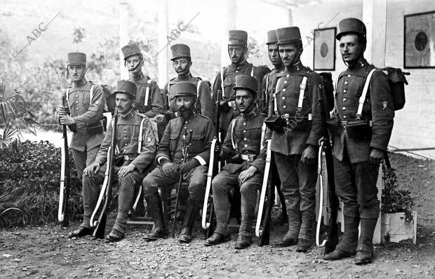 Patrulla de Zapadores-Minadores que ha ganado la copa de S.M. el Rey