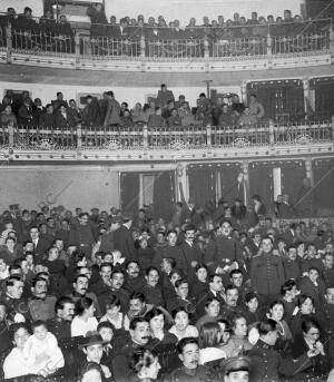 En Madrid aspecto de la sala durante la Funcion Celebrada ayer tarde con motivo...