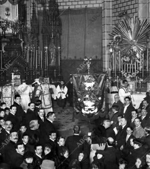 Bendición del estandarte del montepío comercial e industrial madrileño para...