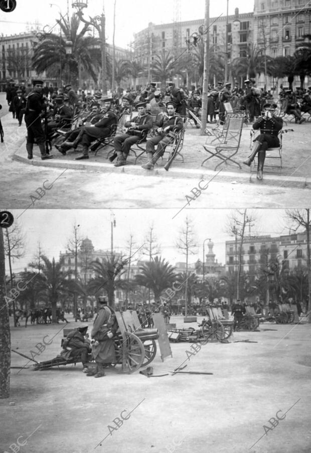 Marineros del Acorazado "Alfonso Xiii" en la plaza de Cataluña