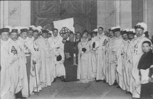 El capítulo de la orden militar del santo sepulcro durante la reunión que para...