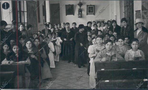 las Obras de las Escuelas del buen Pastor, con la presidenta y Señoritas...