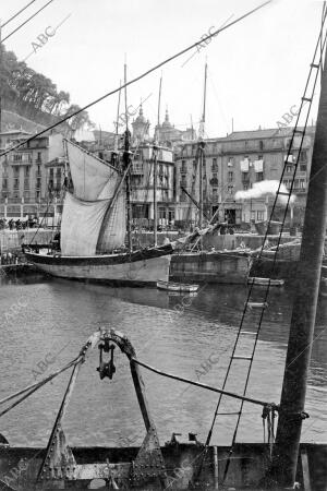 El puerto de san Sebastian hacia 1920