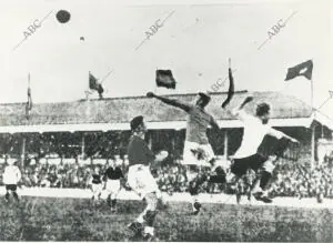 Partido entre las selecciones de Bélgica y España disputado en el estadio...