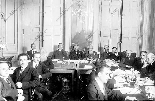 Asamblea Rusa los Miembros de la Antigua constituyente Rusa, Konovalow