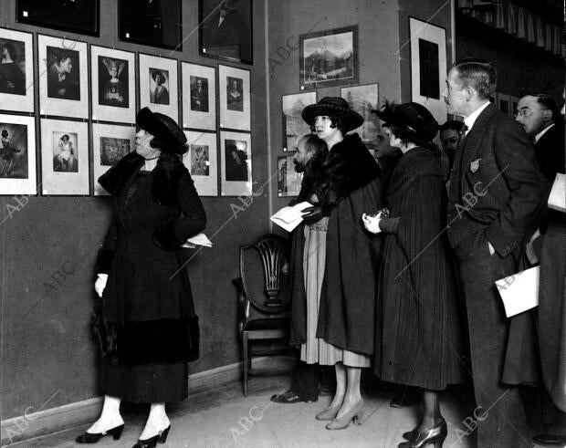 Inauguracion del primer Salon internacional de Fotografias