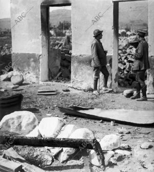 Melilla un poblado en Ruinas estado actual de los Edificios que Habia en la...