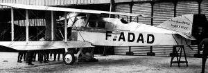 Rasgos Generosos El Avion Limousine "Potez" regalado por el Sr. Marquet A S. M....