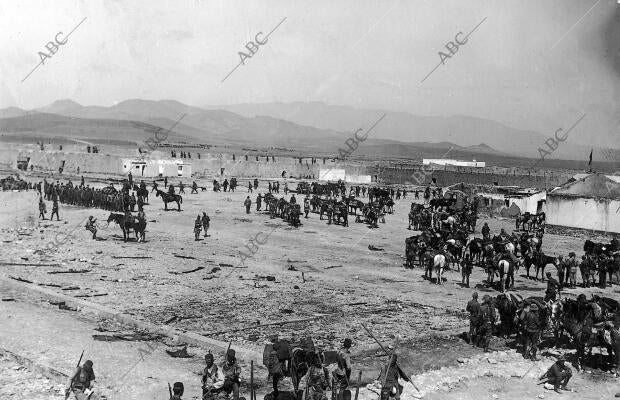 Un aspecto del interior de la Alcazaba, ocupada por nuestras Tropas