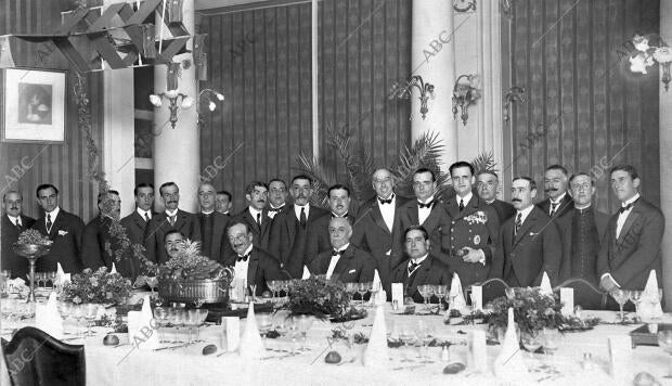 en el Palace hotel Banquetre dado por los Parlamentarios por ciudad real A la...