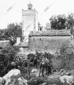 Mezquita y torre del poblado Moro, Ocupado por nuestras Tropas Recientemente