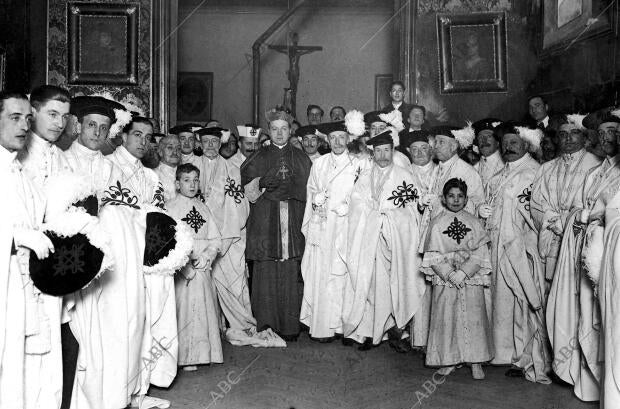 en la iglesia de la Concepcion de Calatrava - el Nuncio (1) con el Capitulo de...