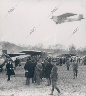 Un aspecto del aeródromo de Tempelhofer durante las Pruebas