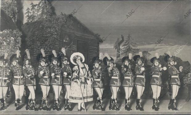 Una escena de la Obra, de Muñoz seca y Pérez Fernández, música del maestro...