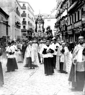 Procesión del Santisimo corpus Chisti, Celebrada Ayer