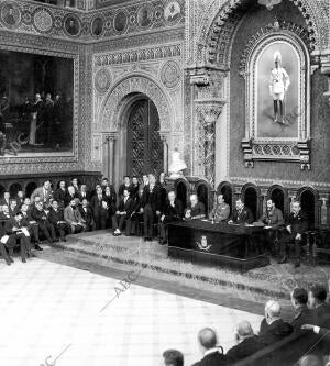 En el Paraninfo de la Universidad sesión inaugural de la asamblea de la Unión...