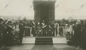 Inauguración del monumento a los Héroes de Santiago de Cuba y Cavite