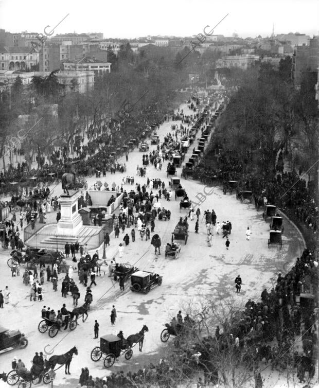 día de Carnaval. Paseo de la castellana