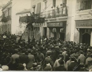 Madrugada del Viernes Santo en Sevilla