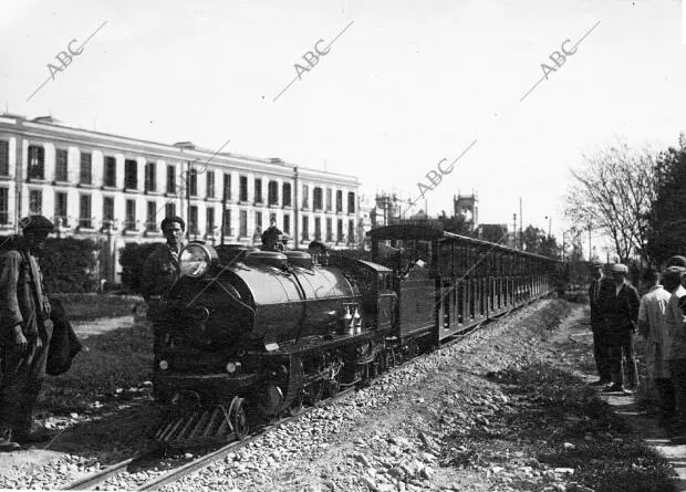 Sus tres locomotoras a vapor llevaban los nombres de las carabelas colombinas:...