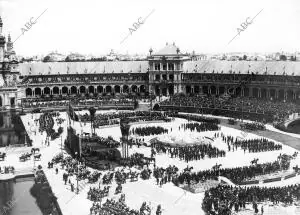 Imagen de la Plaza de España durante la histórica Exposición Iberoamericana