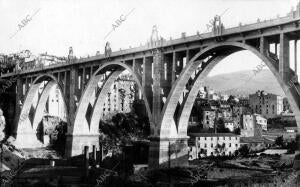 Vista parcial del puente de San Jorge